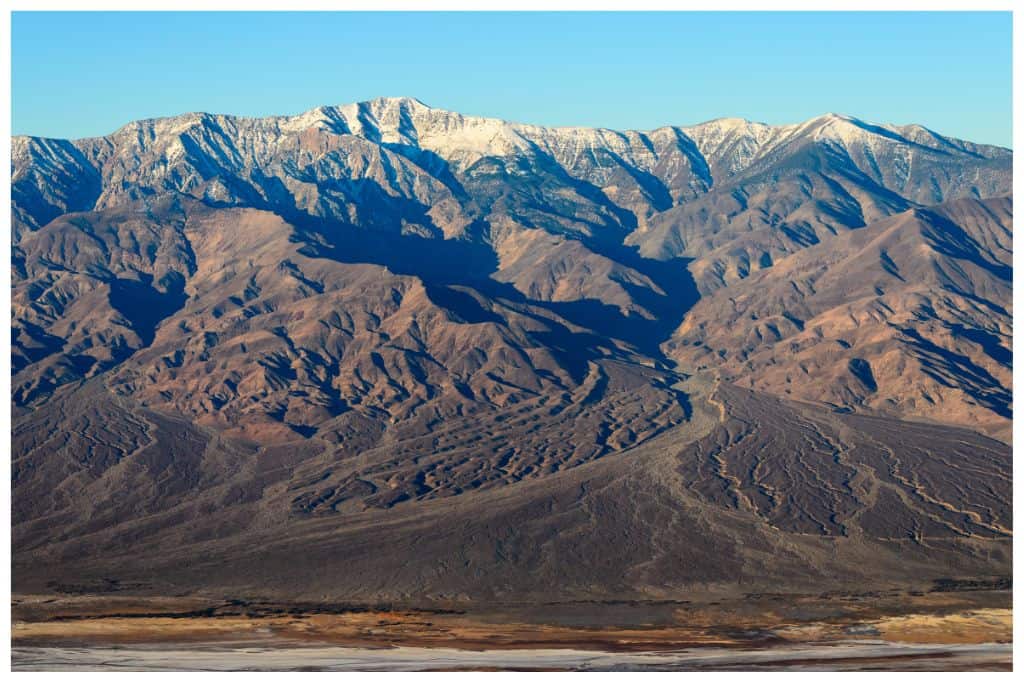 The open expanses and dramitic backdrops are one of the hallmarks of Death Valley that make it one of the best west coast national parks. 