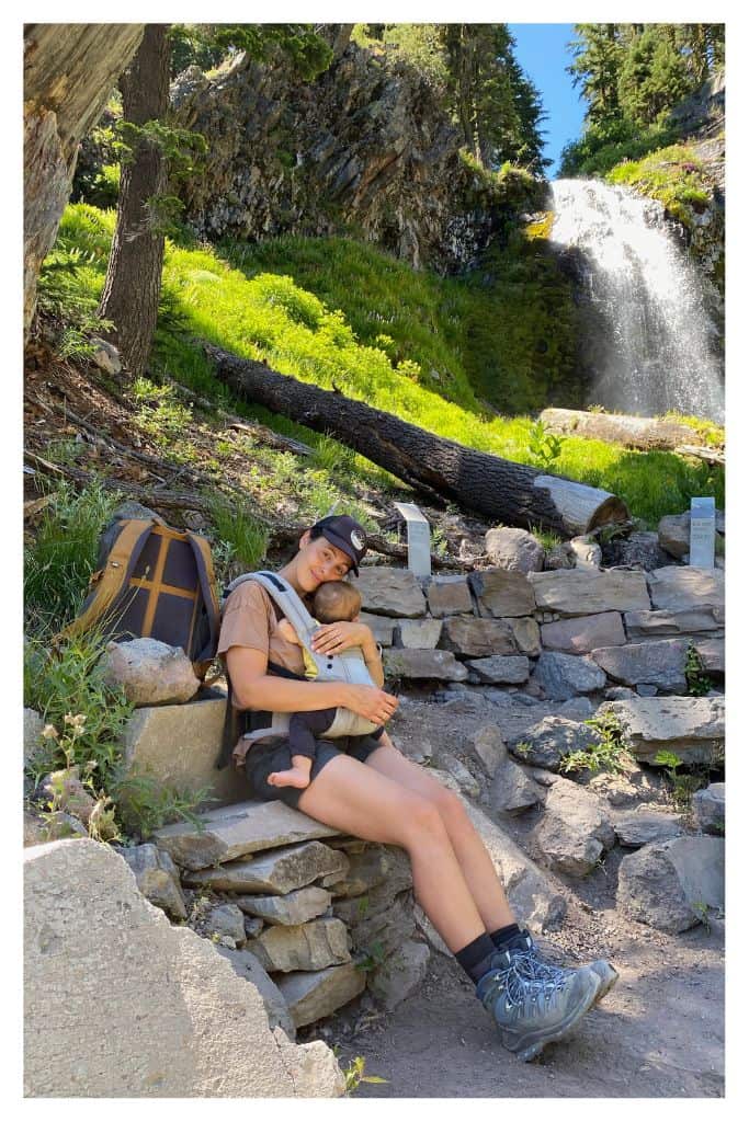 Plakini Falls is a great and easy hike for families at Crater Lake National Park. 